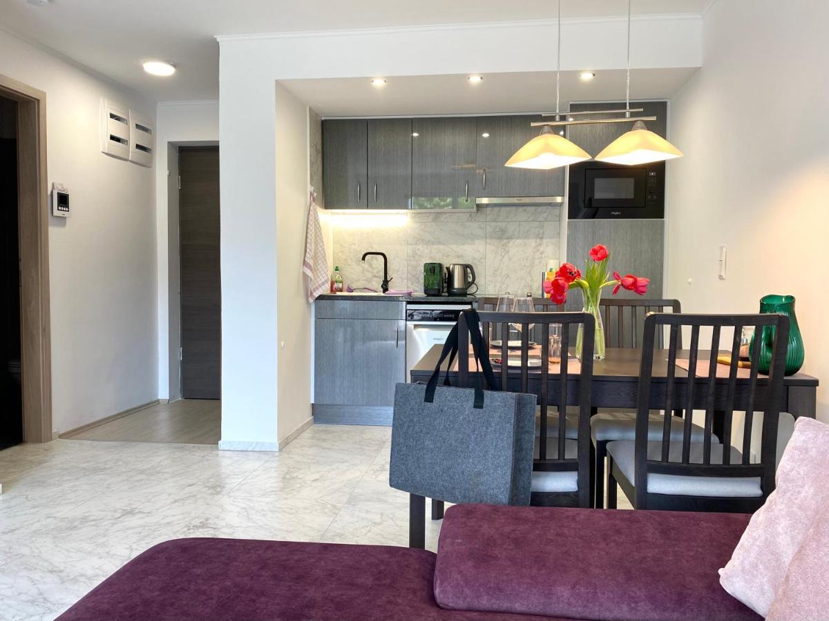 Lilie Appartement In Heviz Mit Tiefgarage, New And Modern Экстерьер фото